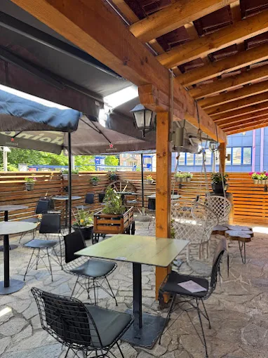 AF1QipM3fXhsMJoROSfHekaOl1fCTJtG