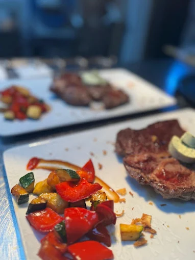 AF1QipMTrgtXrXbxyiZigislpxcEeQzF