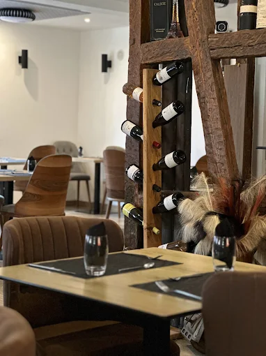 AF1QipNydwGjZ3pLlEy2u1yb6-FpfrTB